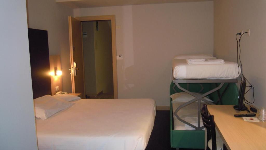 Hotel Aiglon 里米尼 客房 照片